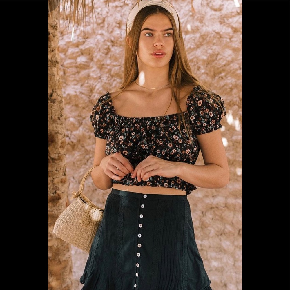 Hold * Arnhem Camilla Top Midnight bloom